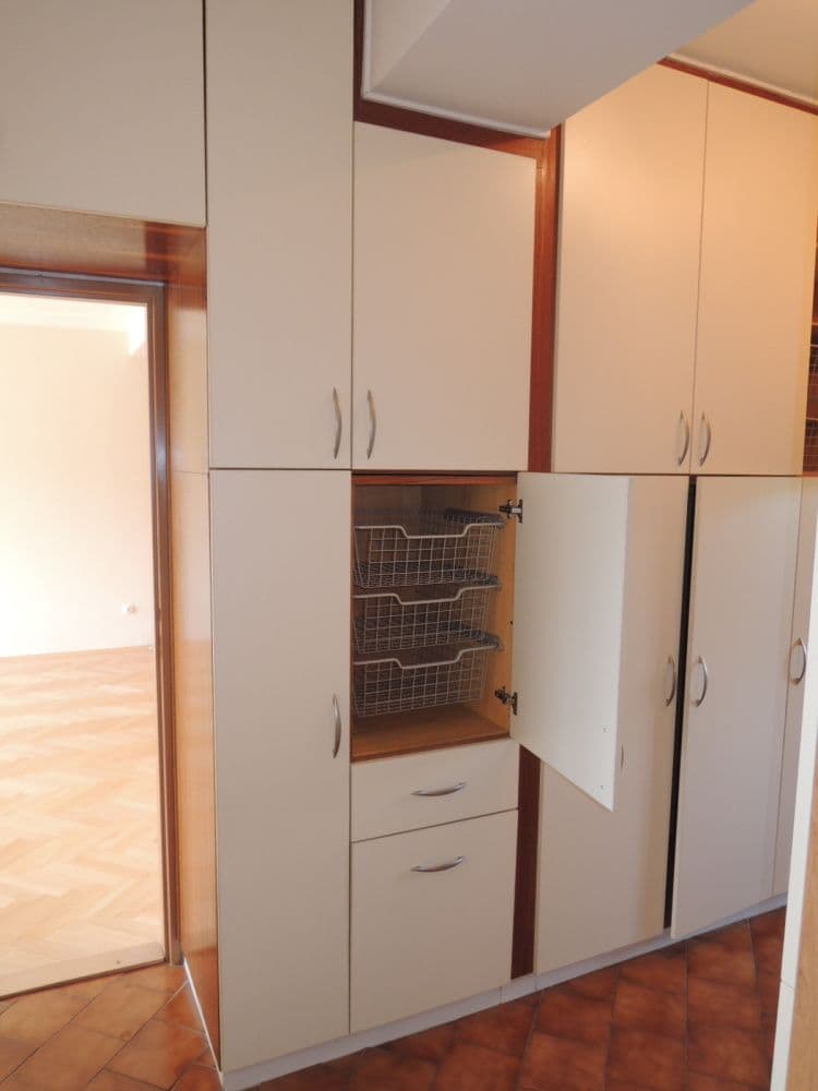 3 bedroom flat to rent, 81 m², Naskové, Prague, Prague 3 bedroom flat to rent, 81 m², Naskové, Prague, Prague