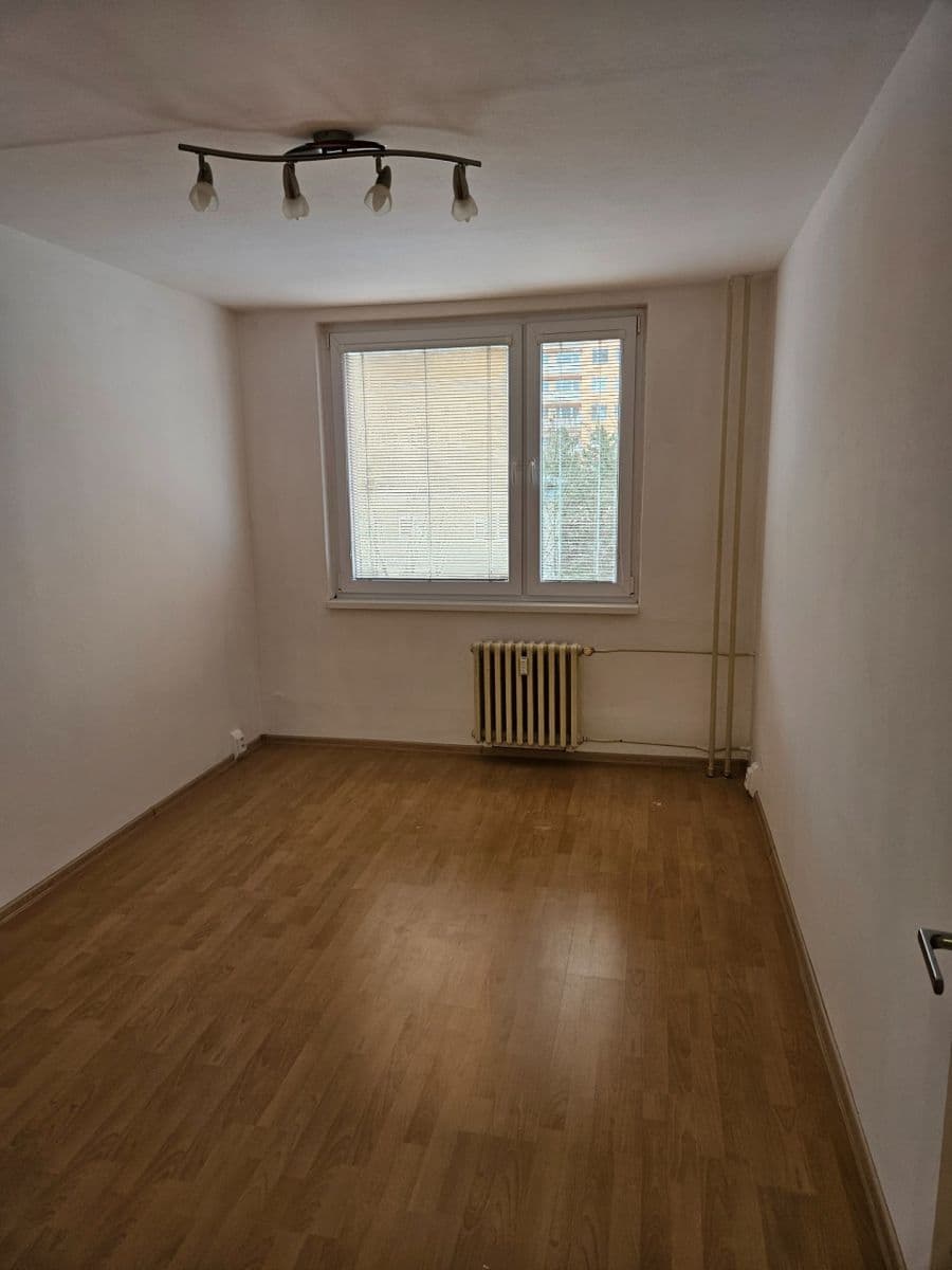 2 bedroom with open-plan kitchen flat to rent, 67 m², Tovární, Beroun, Středočeský Region 2 bedroom with open-plan kitchen flat to rent, 67 m², Tovární, Beroun, Středočeský Region