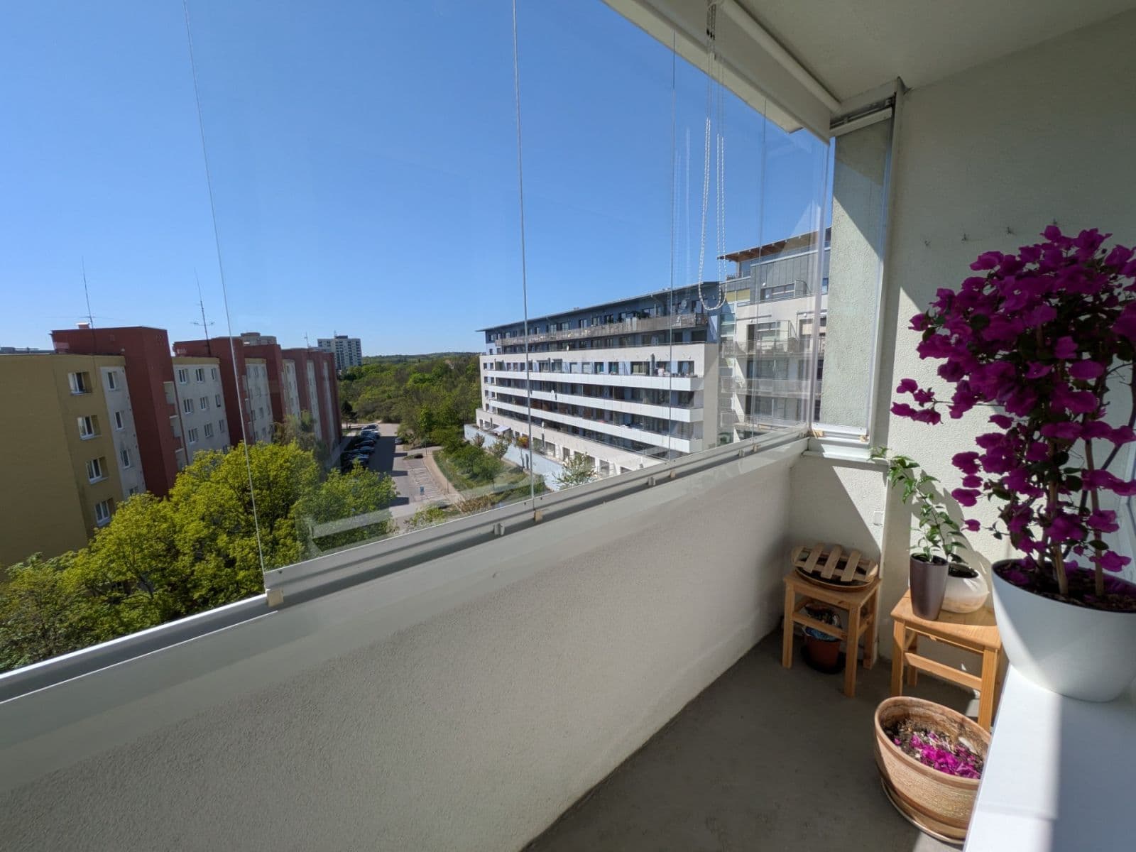 2 bedroom with open-plan kitchen flat to rent, 73 m², Evropská, Prague, Prague 2 bedroom with open-plan kitchen flat to rent, 73 m², Evropská, Prague, Prague