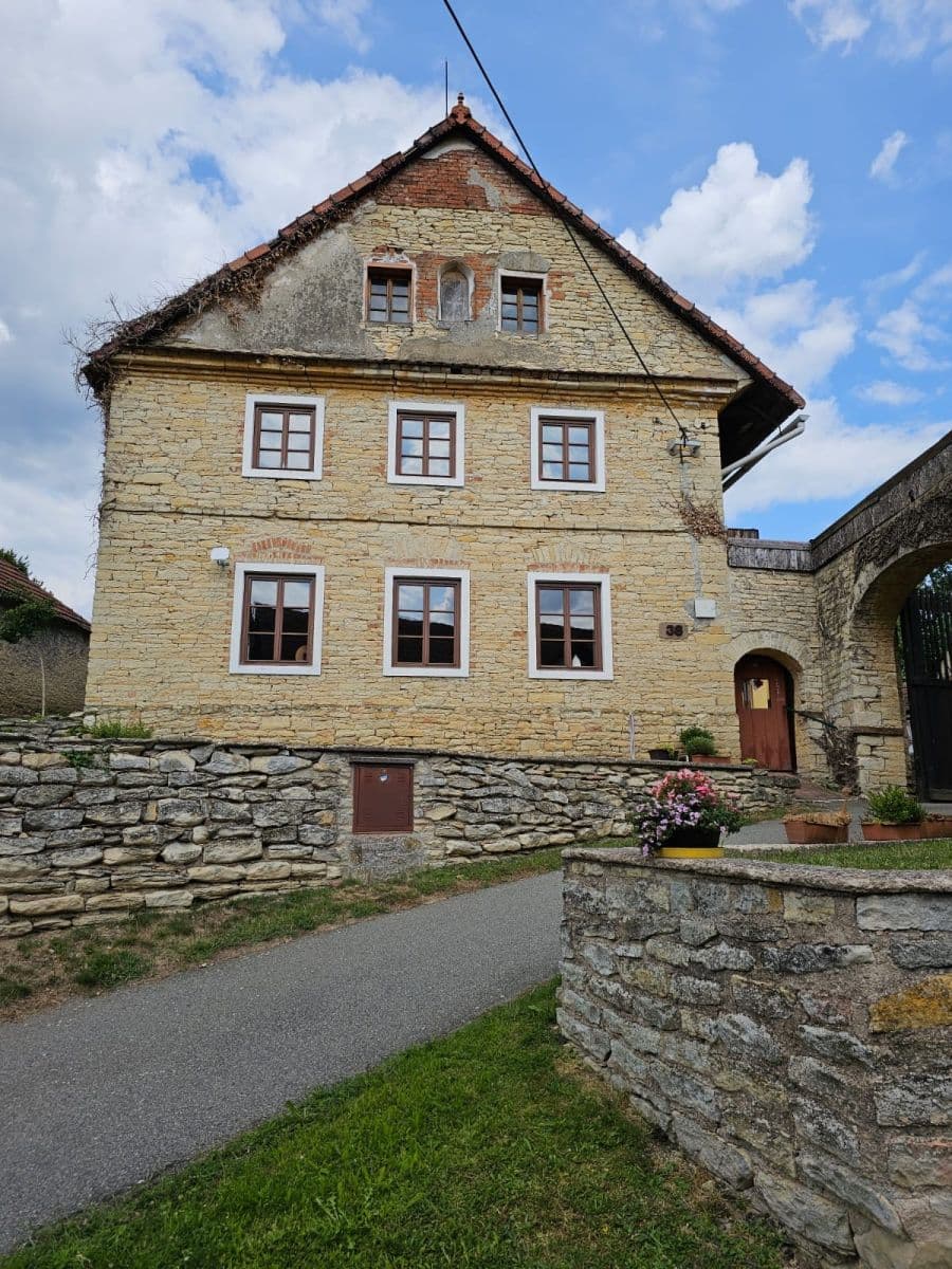 house for sale, 1,067 m², Vraclav, Pardubický Region house for sale, 1,067 m², Vraclav, Pardubický Region