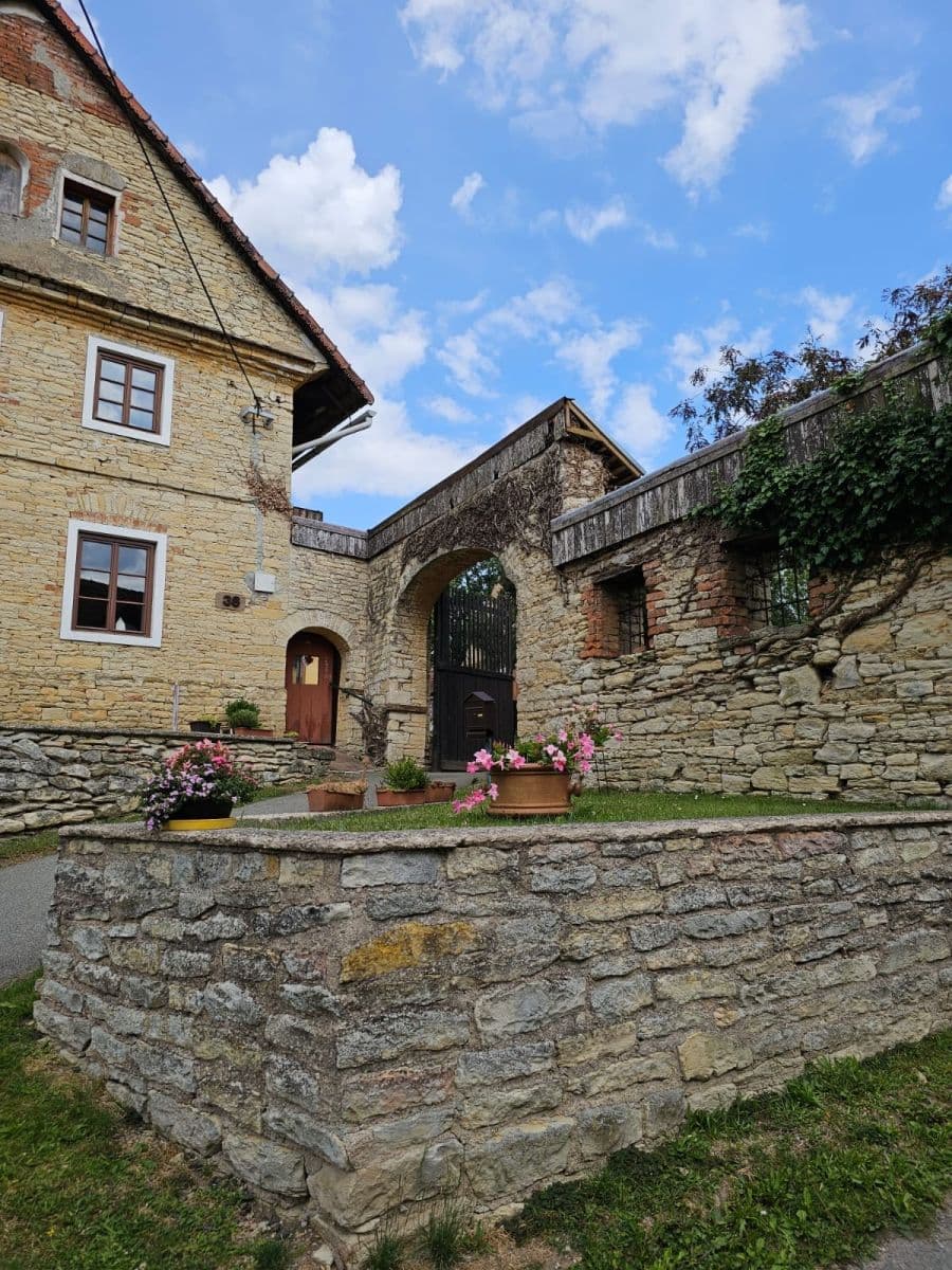house for sale, 1,067 m², Vraclav, Pardubický Region house for sale, 1,067 m², Vraclav, Pardubický Region