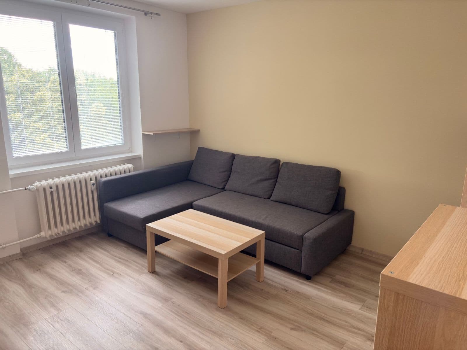 2 bedroom with open-plan kitchen flat to rent, 65 m², Myslivečkova, Prague, Prague 2 bedroom with open-plan kitchen flat to rent, 65 m², Myslivečkova, Prague, Prague