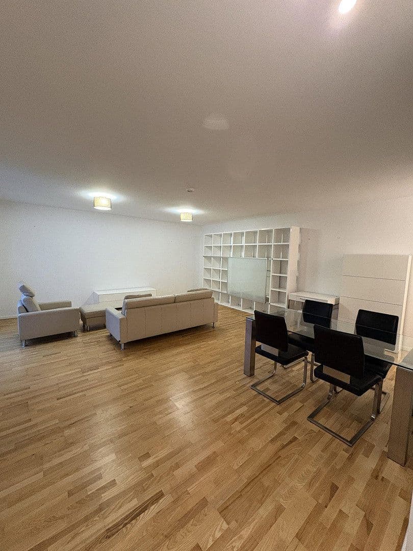 1 bedroom with open-plan kitchen flat to rent, 72 m², Grünauer Straße 60, Berlin, Berlin 1 bedroom with open-plan kitchen flat to rent, 72 m², Grünauer Straße 60, Berlin, Berlin