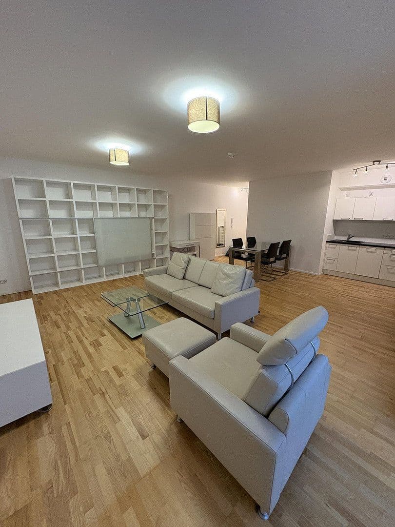 1 bedroom with open-plan kitchen flat to rent, 72 m², Grünauer Straße 60, Berlin, Berlin 1 bedroom with open-plan kitchen flat to rent, 72 m², Grünauer Straße 60, Berlin, Berlin