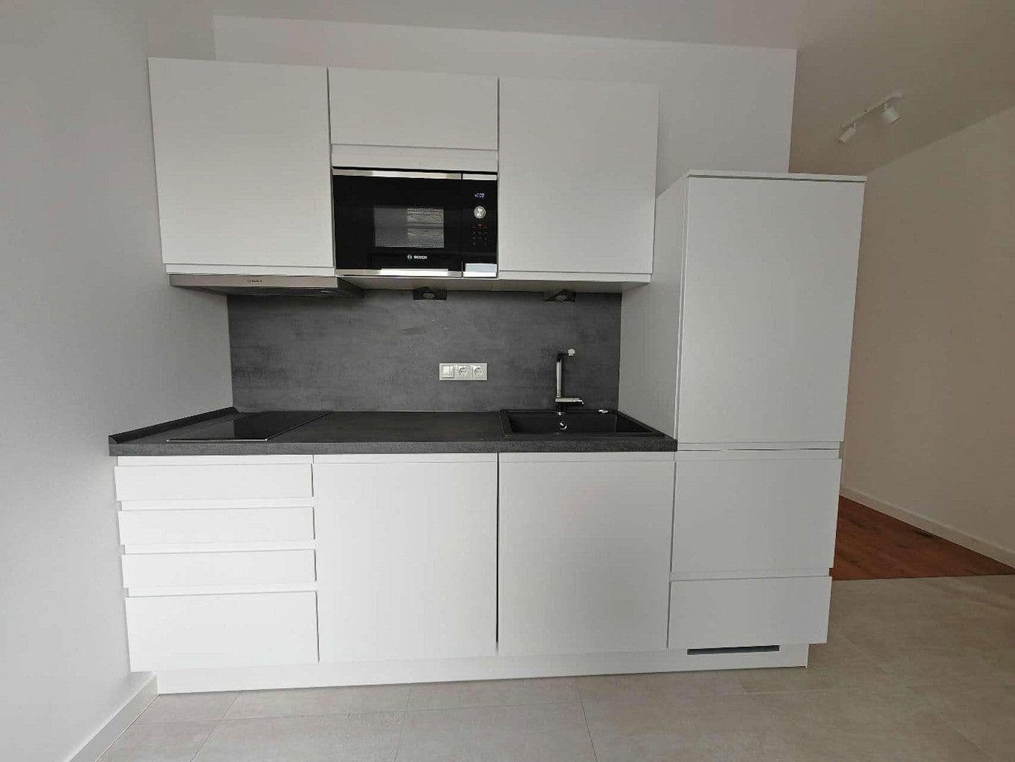 2 bedroom flat to rent, 62 m², Schwalbacher Straße 47, Frankfurt, Hesse 2 bedroom flat to rent, 62 m², Schwalbacher Straße 47, Frankfurt, Hesse