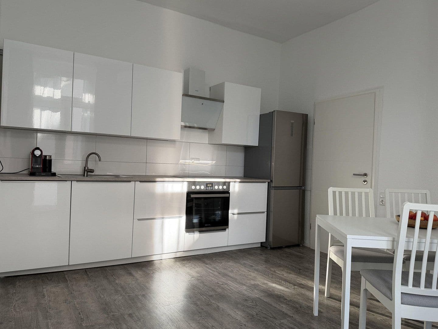 1 bedroom with open-plan kitchen flat to rent, 60 m², Röhrenstraße 1, Düsseldorf, North Rhine-Westphalia 1 bedroom with open-plan kitchen flat to rent, 60 m², Röhrenstraße 1, Düsseldorf, North Rhine-Westphalia