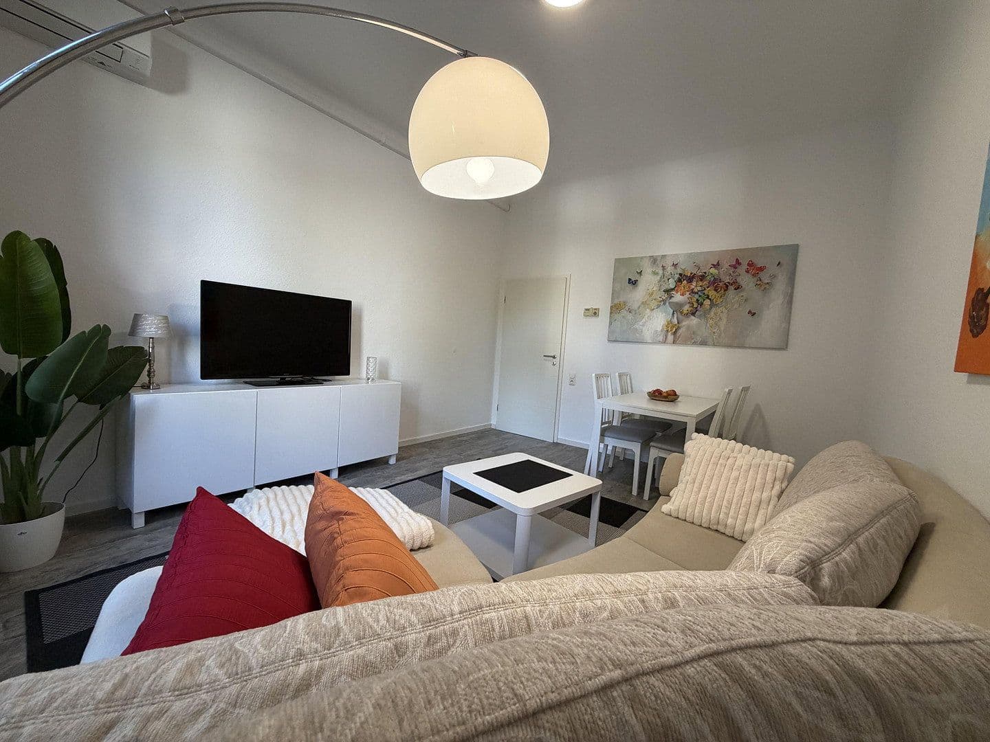 1 bedroom with open-plan kitchen flat to rent, 60 m², Röhrenstraße 1, Düsseldorf, North Rhine-Westphalia 1 bedroom with open-plan kitchen flat to rent, 60 m², Röhrenstraße 1, Düsseldorf, North Rhine-Westphalia