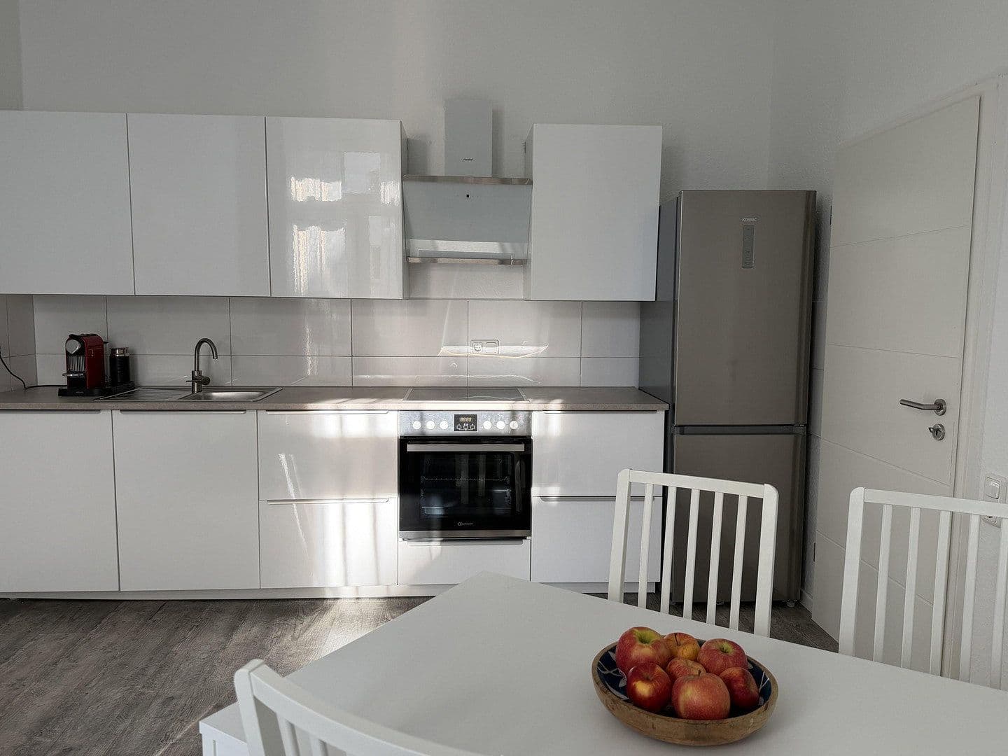 1 bedroom with open-plan kitchen flat to rent, 60 m², Röhrenstraße 1, Düsseldorf, North Rhine-Westphalia 1 bedroom with open-plan kitchen flat to rent, 60 m², Röhrenstraße 1, Düsseldorf, North Rhine-Westphalia