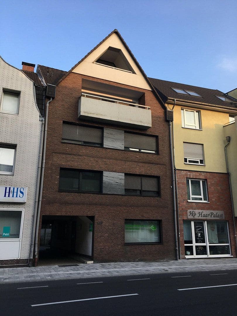 3 bedroom flat to rent, 89 m², Solinger Str. 139, Langenfeld (Rheinland), North Rhine-Westphalia 3 bedroom flat to rent, 89 m², Solinger Str. 139, Langenfeld (Rheinland), North Rhine-Westphalia