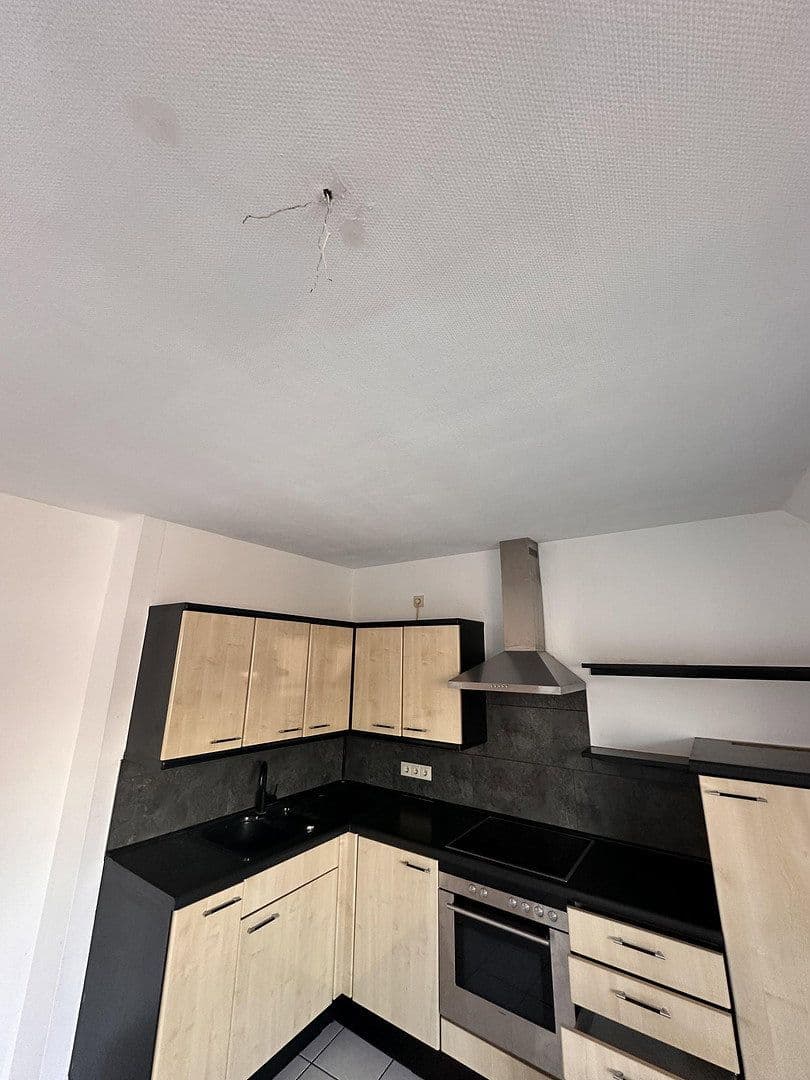 3 bedroom flat to rent, 89 m², Solinger Str. 139, Langenfeld (Rheinland), North Rhine-Westphalia 3 bedroom flat to rent, 89 m², Solinger Str. 139, Langenfeld (Rheinland), North Rhine-Westphalia
