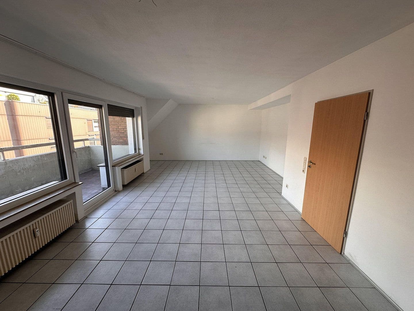 3 bedroom flat to rent, 89 m², Solinger Str. 139, Langenfeld (Rheinland), North Rhine-Westphalia 3 bedroom flat to rent, 89 m², Solinger Str. 139, Langenfeld (Rheinland), North Rhine-Westphalia