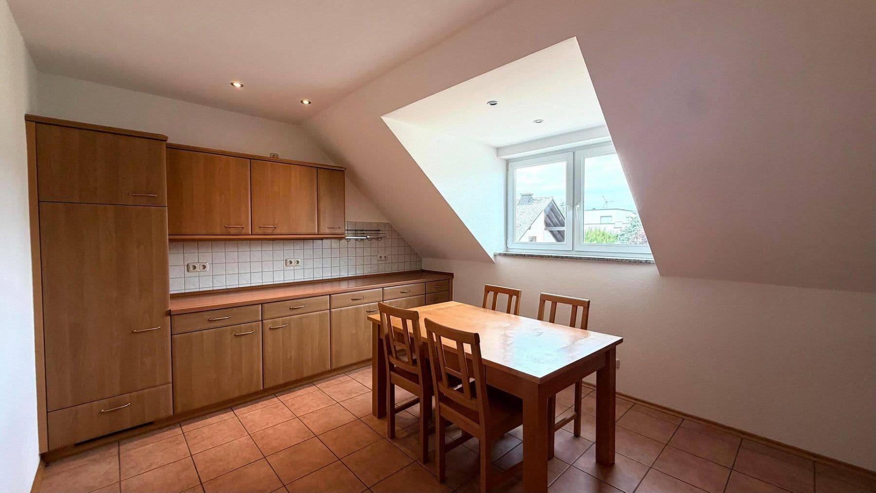 3 bedroom flat to rent, 108 m², Kalkstr. 28, Trierweiler, Rhineland-Palatinate 3 bedroom flat to rent, 108 m², Kalkstr. 28, Trierweiler, Rhineland-Palatinate