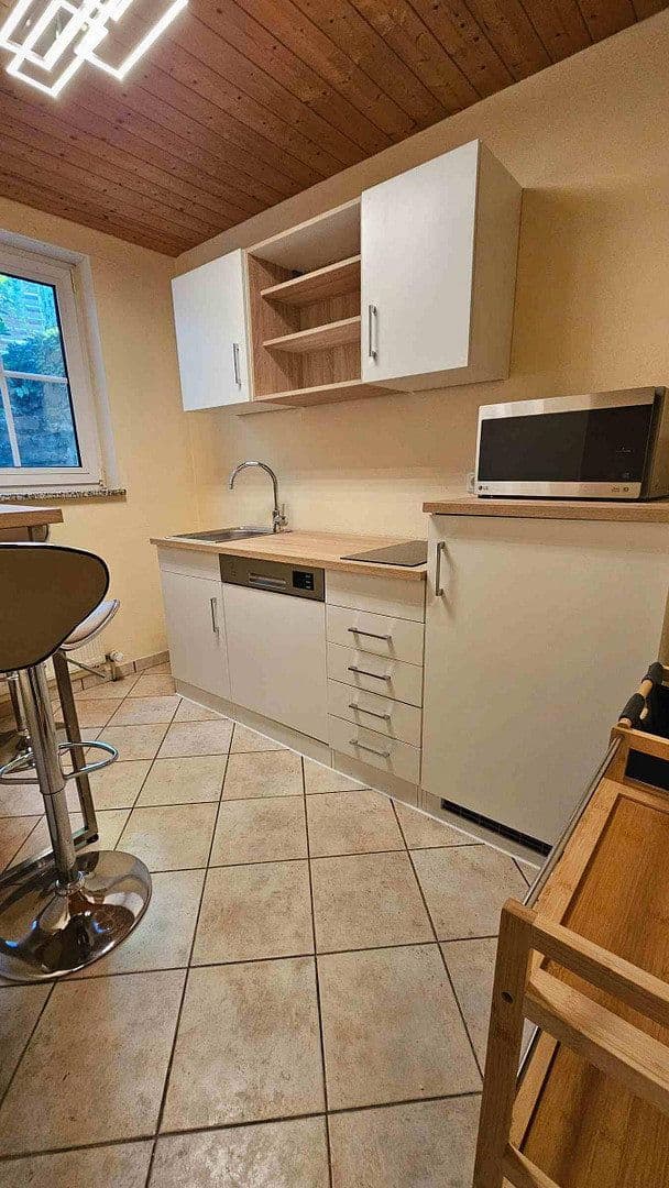 1 bedroom flat to rent, 34 m², Oestrich-Winkel, Hesse 1 bedroom flat to rent, 34 m², Oestrich-Winkel, Hesse