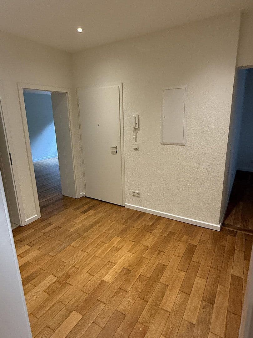 4 bedroom flat to rent, 90 m², Saarbrücken, Saarland 4 bedroom flat to rent, 90 m², Saarbrücken, Saarland