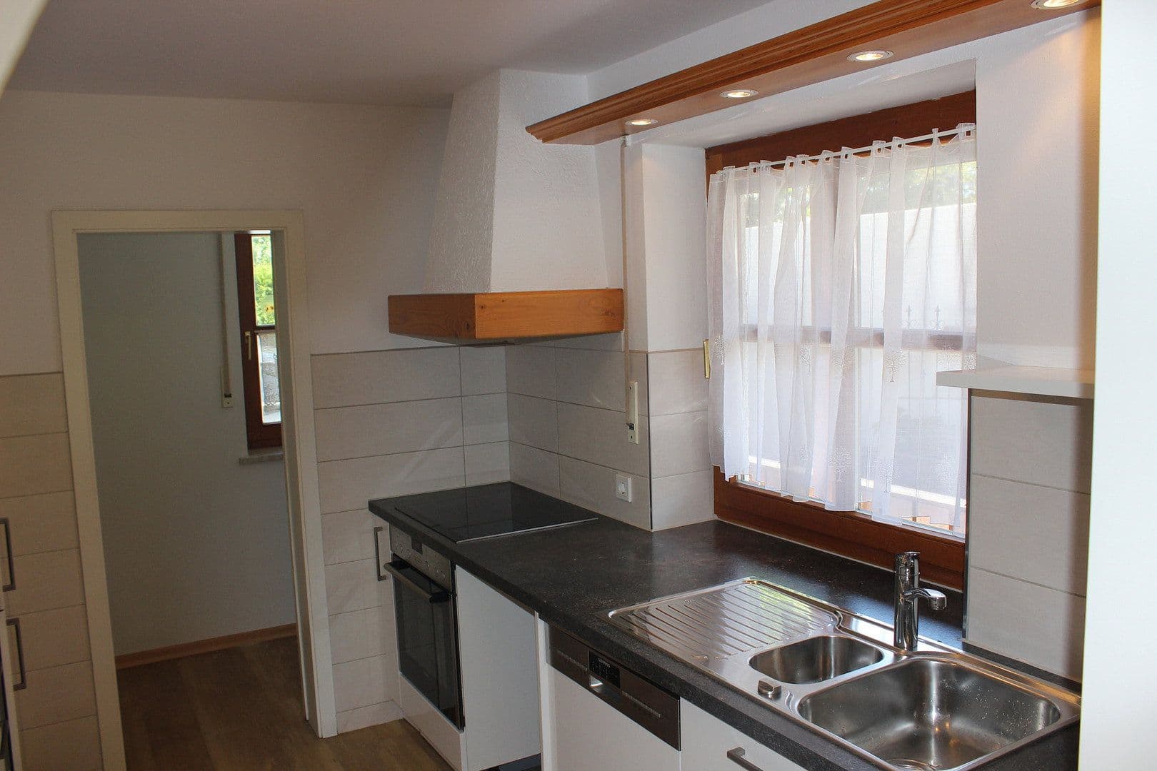 house to rent, 160 m², Münchener Str.47, Sauerlach, Bavaria house to rent, 160 m², Münchener Str.47, Sauerlach, Bavaria