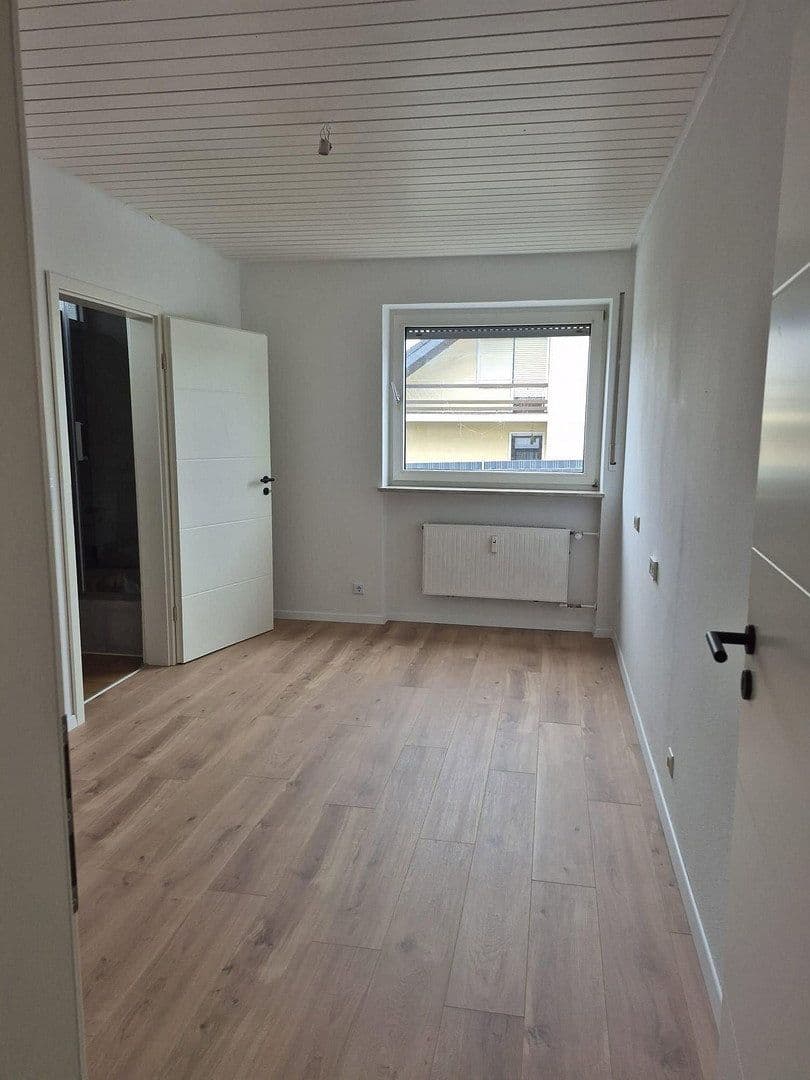 5 bedroom flat to rent, 160 m², Kastellaun, Rhineland-Palatinate 5 bedroom flat to rent, 160 m², Kastellaun, Rhineland-Palatinate