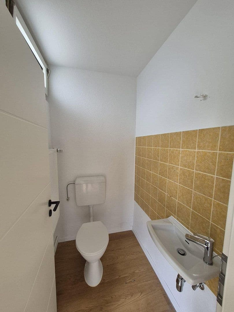 5 bedroom flat to rent, 160 m², Kastellaun, Rhineland-Palatinate 5 bedroom flat to rent, 160 m², Kastellaun, Rhineland-Palatinate