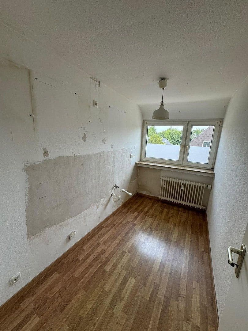 2 bedroom with open-plan kitchen flat to rent, 70 m², Weidkamp 177, Essen-Borbeck, North Rhine-Westphalia 2 bedroom with open-plan kitchen flat to rent, 70 m², Weidkamp 177, Essen-Borbeck, North Rhine-Westphalia