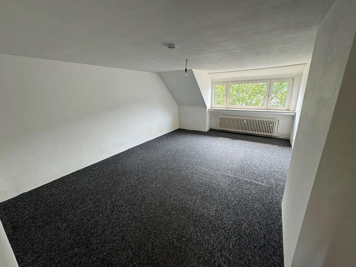 2 bedroom with open-plan kitchen flat to rent, 70 m², Weidkamp 177, Essen-Borbeck, North Rhine-Westphalia 2 bedroom with open-plan kitchen flat to rent, 70 m², Weidkamp 177, Essen-Borbeck, North Rhine-Westphalia