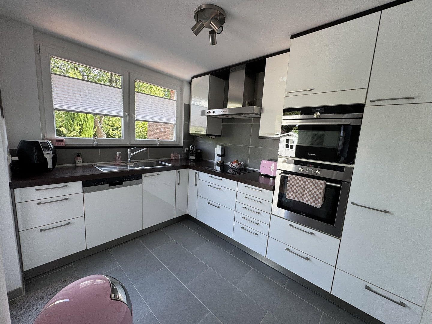 house for sale, 194 m², Kaarst, North Rhine-Westphalia house for sale, 194 m², Kaarst, North Rhine-Westphalia