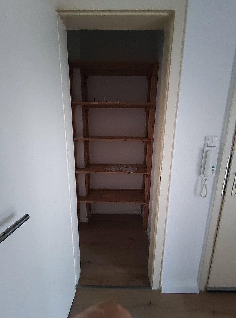 1 bedroom with open-plan kitchen flat to rent, 58 m², Krefeld, North Rhine-Westphalia 1 bedroom with open-plan kitchen flat to rent, 58 m², Krefeld, North Rhine-Westphalia