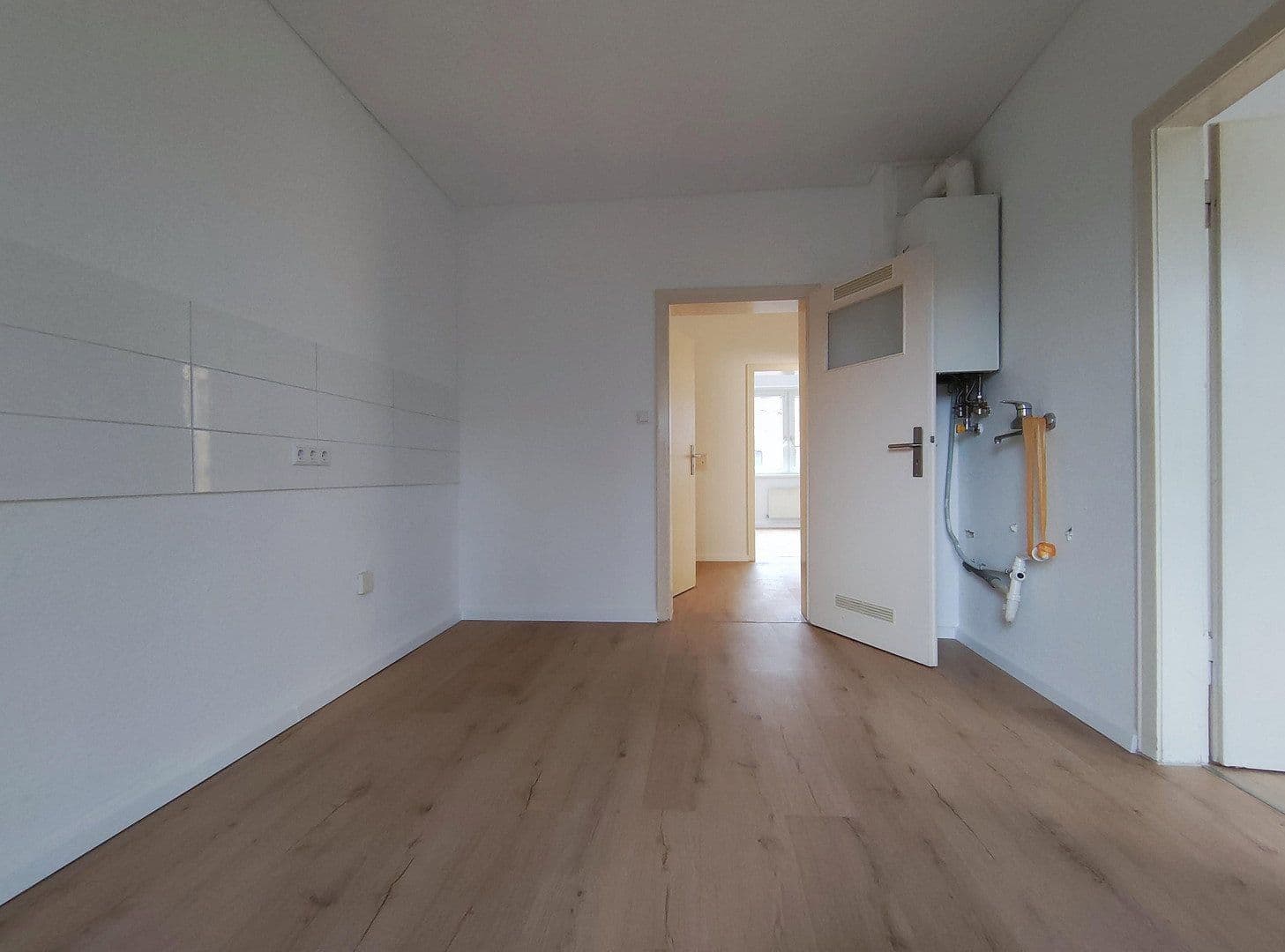 1 bedroom with open-plan kitchen flat to rent, 58 m², Krefeld, North Rhine-Westphalia 1 bedroom with open-plan kitchen flat to rent, 58 m², Krefeld, North Rhine-Westphalia