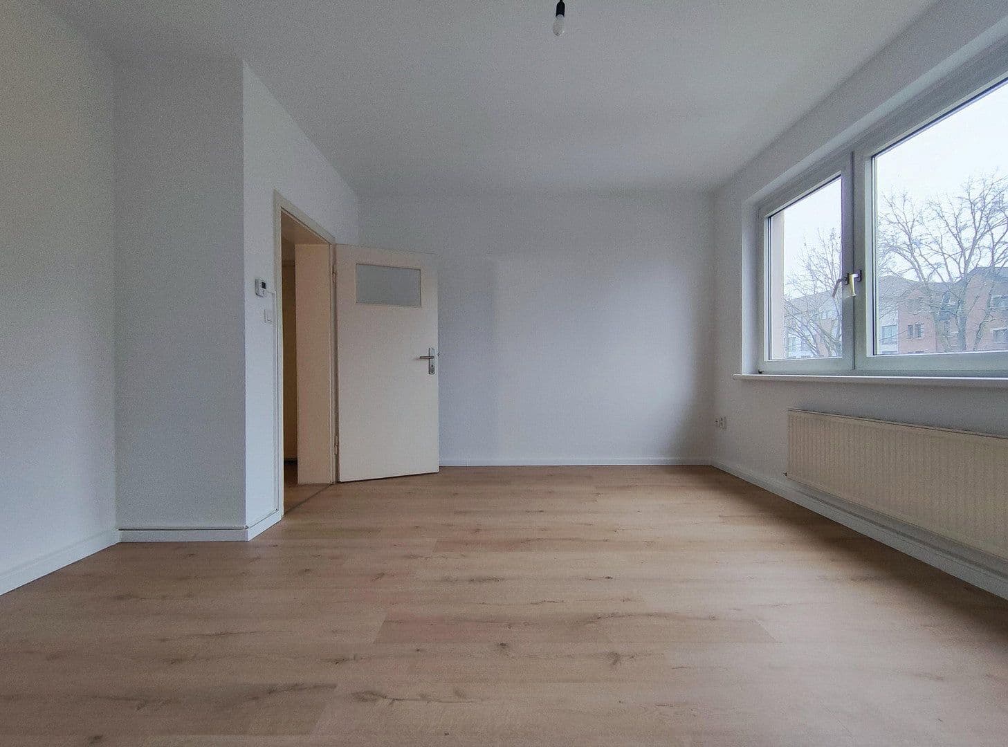1 bedroom with open-plan kitchen flat to rent, 58 m², Krefeld, North Rhine-Westphalia 1 bedroom with open-plan kitchen flat to rent, 58 m², Krefeld, North Rhine-Westphalia