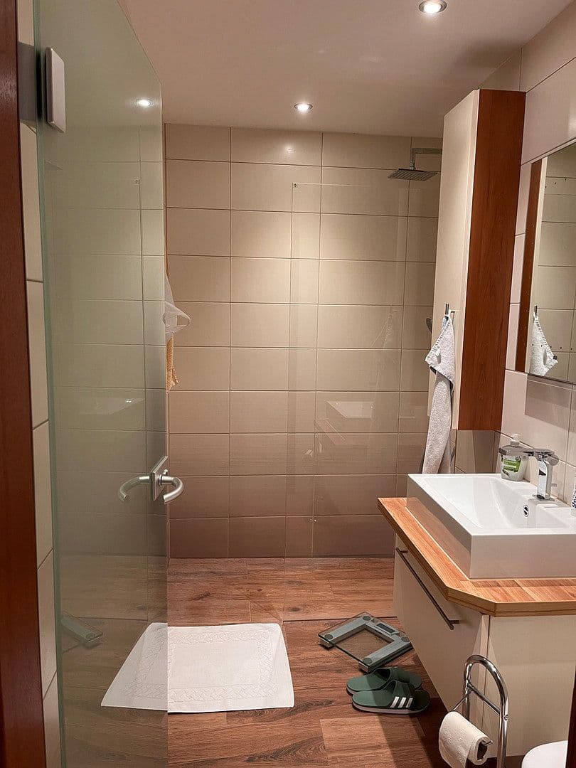 5 bedroom with open-plan kitchen flat for sale, 155 m², Niedernhausen, Hesse 5 bedroom with open-plan kitchen flat for sale, 155 m², Niedernhausen, Hesse