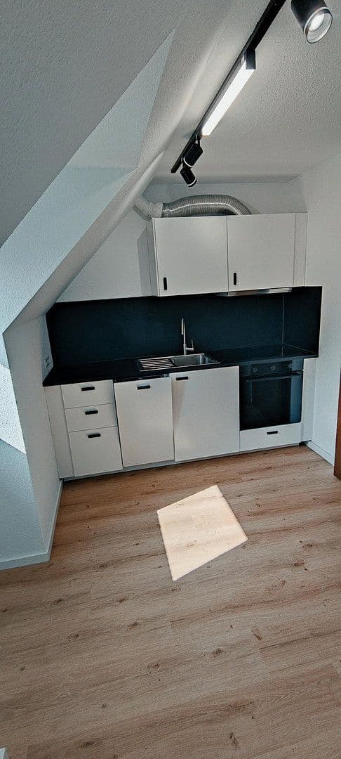 1 bedroom with open-plan kitchen flat to rent, 64 m², Weil der Stadt, Baden-Württemberg 1 bedroom with open-plan kitchen flat to rent, 64 m², Weil der Stadt, Baden-Württemberg