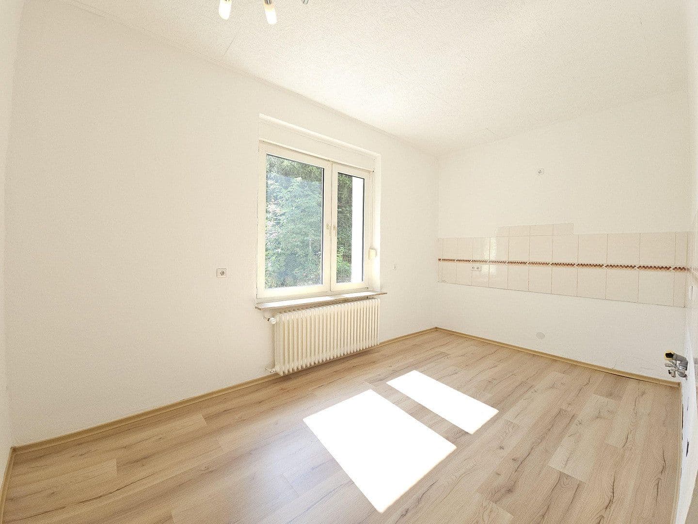 3 bedroom flat to rent, 88 m², Niedersteinanlage 3, Lüdenscheid, North Rhine-Westphalia 3 bedroom flat to rent, 88 m², Niedersteinanlage 3, Lüdenscheid, North Rhine-Westphalia
