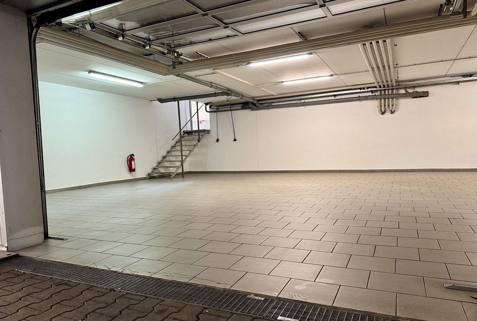 non-residential property for sale, 3,300 m², Pfaffenhofen, Bavaria non-residential property for sale, 3,300 m², Pfaffenhofen, Bavaria