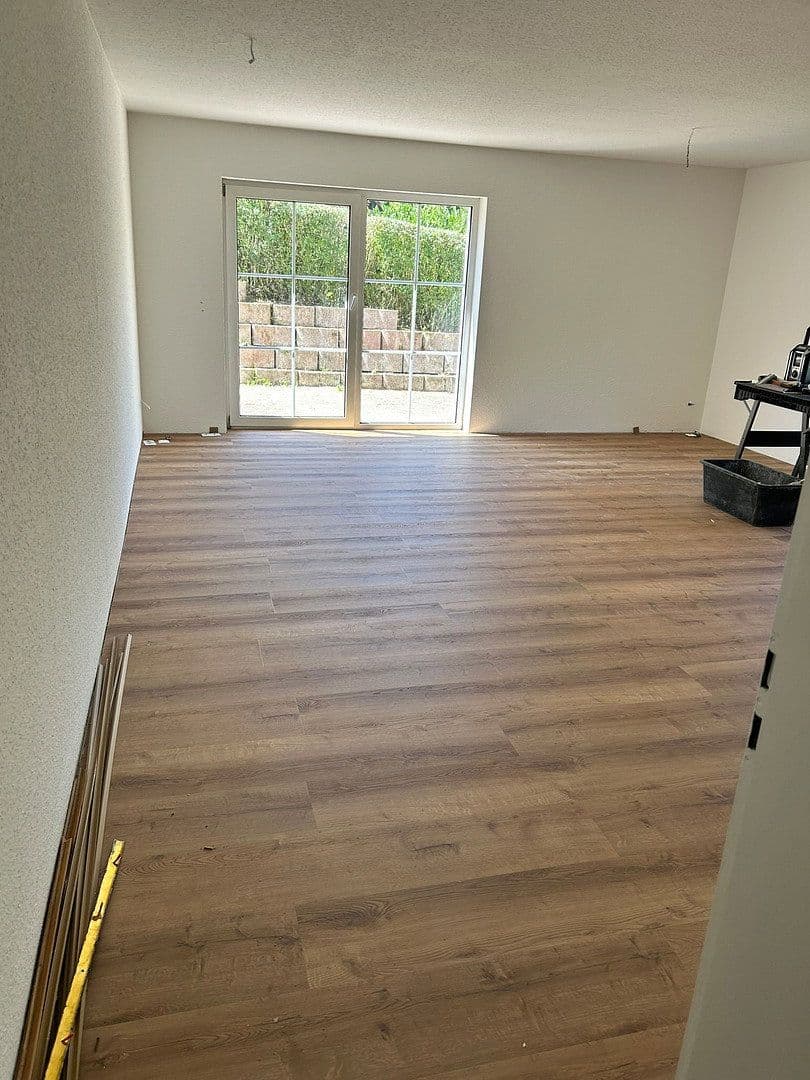 2 bedroom with open-plan kitchen flat to rent, 120 m², Frankenweg 13, Rot am See, Baden-Württemberg 2 bedroom with open-plan kitchen flat to rent, 120 m², Frankenweg 13, Rot am See, Baden-Württemberg