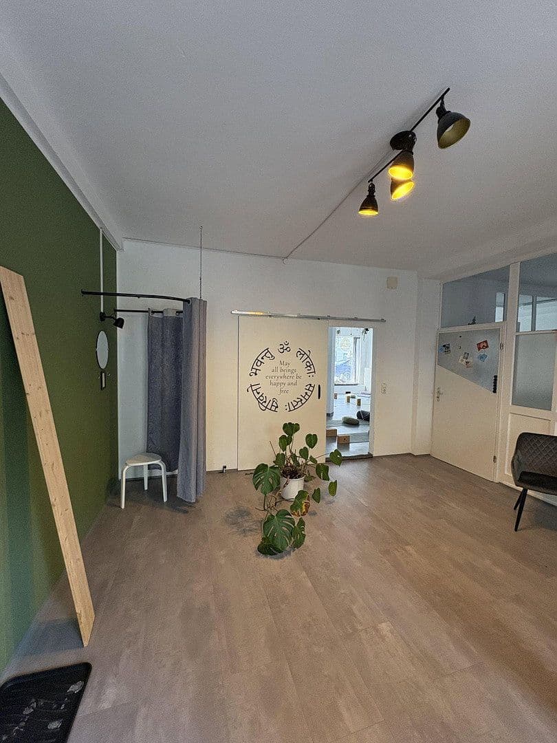 office to rent, 110 m², Herforder Str. 7, Bad Oeynhausen, North Rhine-Westphalia office to rent, 110 m², Herforder Str. 7, Bad Oeynhausen, North Rhine-Westphalia