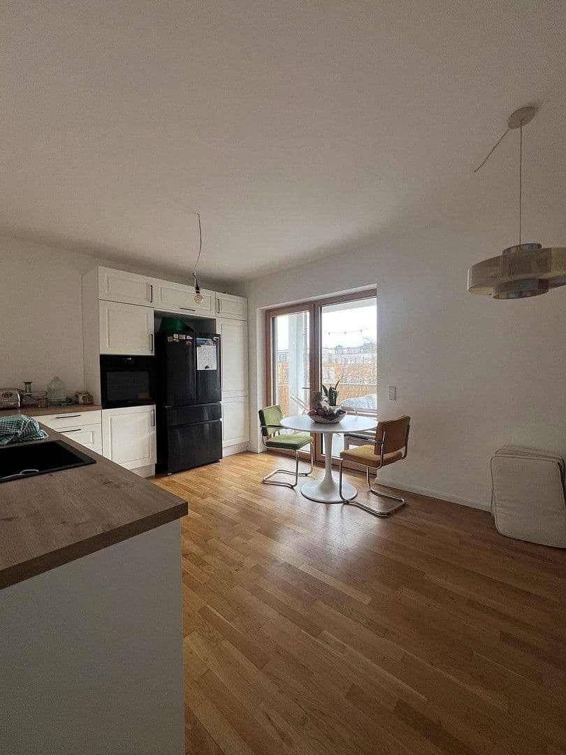 3 bedroom flat to rent, 145 m², Krachtstr., Berlin, Berlin 3 bedroom flat to rent, 145 m², Krachtstr., Berlin, Berlin