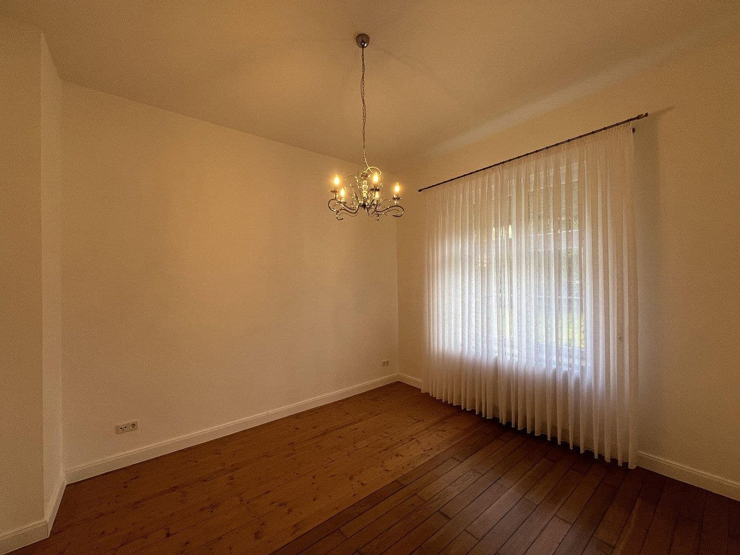 2 bedroom with open-plan kitchen flat to rent, 150 m², Hattinger Str. 867, Bochum, North Rhine-Westphalia 2 bedroom with open-plan kitchen flat to rent, 150 m², Hattinger Str. 867, Bochum, North Rhine-Westphalia