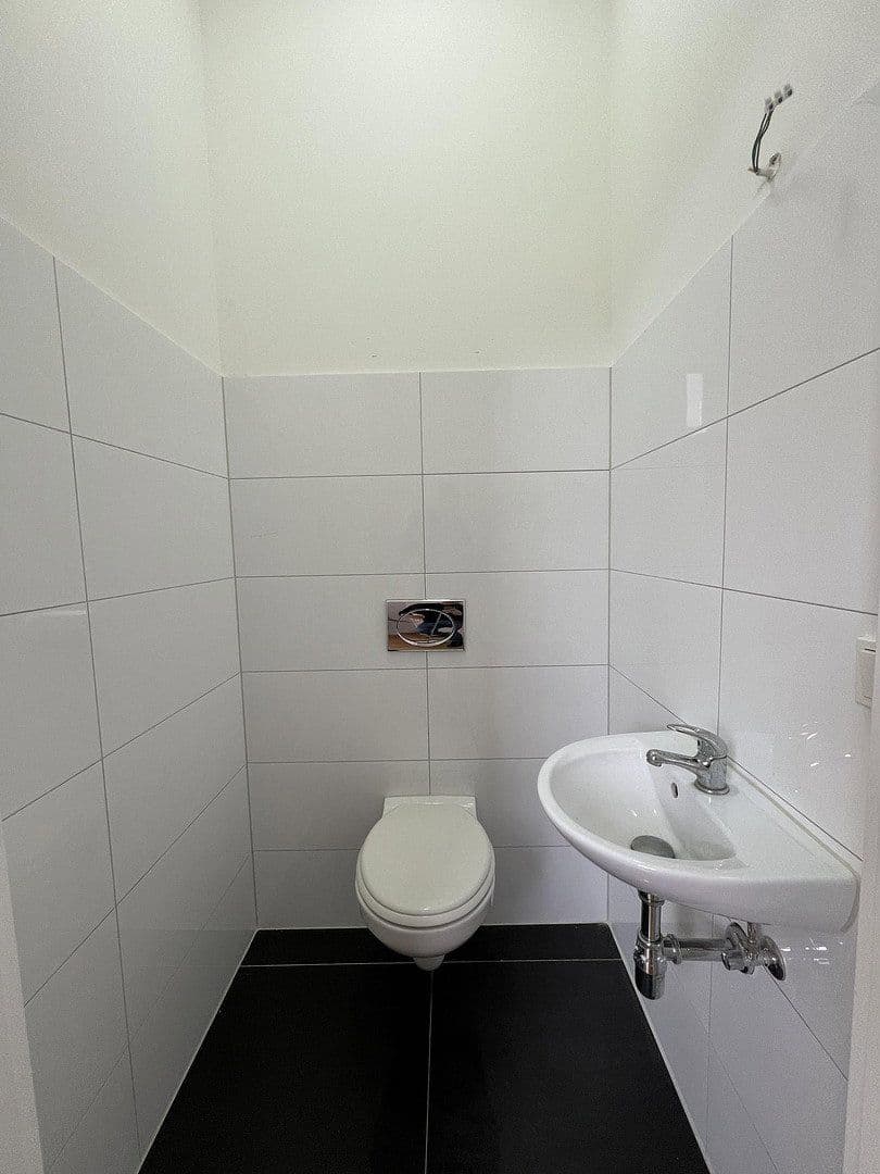 2 bedroom with open-plan kitchen flat to rent, 150 m², Hattinger Str. 867, Bochum, North Rhine-Westphalia 2 bedroom with open-plan kitchen flat to rent, 150 m², Hattinger Str. 867, Bochum, North Rhine-Westphalia
