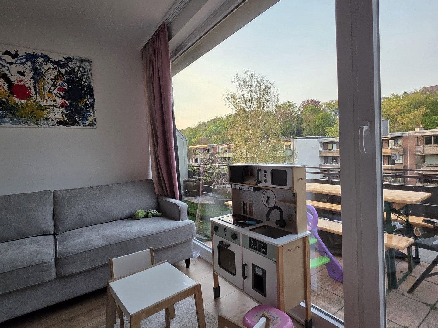 3 bedroom flat to rent, 93 m², Josef-Neuberger-Straße 26, Düsseldorf, North Rhine-Westphalia 3 bedroom flat to rent, 93 m², Josef-Neuberger-Straße 26, Düsseldorf, North Rhine-Westphalia