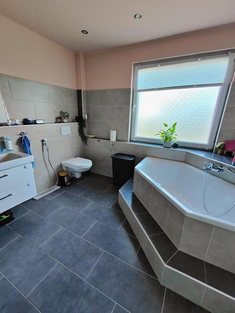 house for sale, 160 m², Duisburg, North Rhine-Westphalia house for sale, 160 m², Duisburg, North Rhine-Westphalia