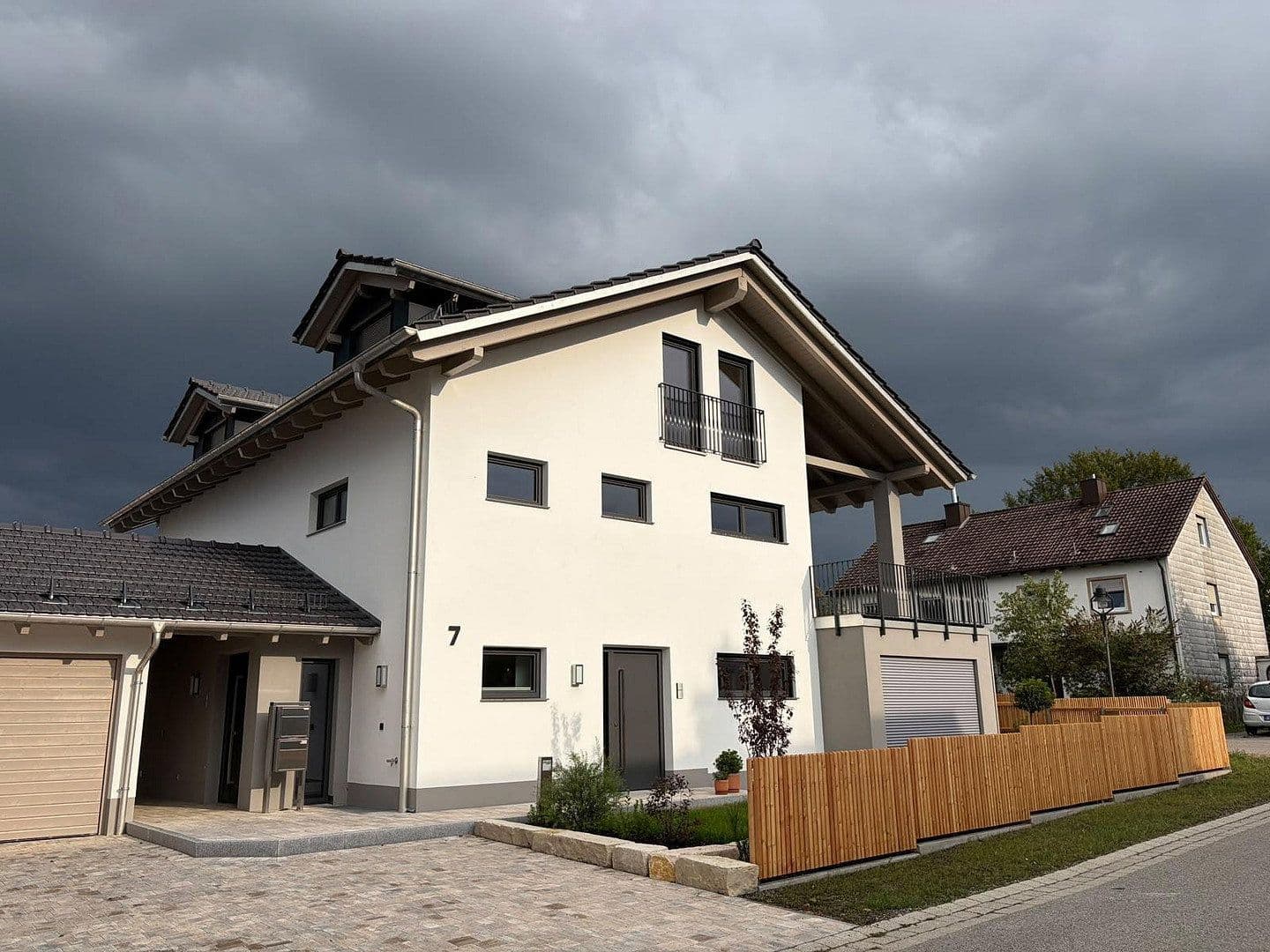 3 bedroom with open-plan kitchen flat to rent, 188 m², Enthammerstr. 7, Grafing, Bavaria 3 bedroom with open-plan kitchen flat to rent, 188 m², Enthammerstr. 7, Grafing, Bavaria
