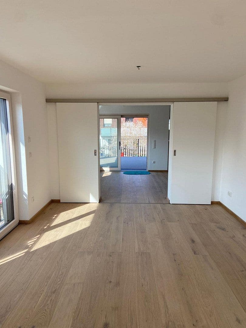 3 bedroom with open-plan kitchen flat to rent, 188 m², Enthammerstr. 7, Grafing, Bavaria 3 bedroom with open-plan kitchen flat to rent, 188 m², Enthammerstr. 7, Grafing, Bavaria