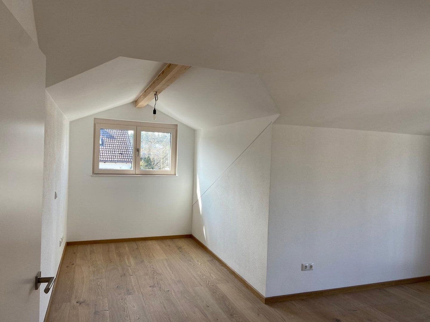 3 bedroom with open-plan kitchen flat to rent, 188 m², Enthammerstr. 7, Grafing, Bavaria 3 bedroom with open-plan kitchen flat to rent, 188 m², Enthammerstr. 7, Grafing, Bavaria