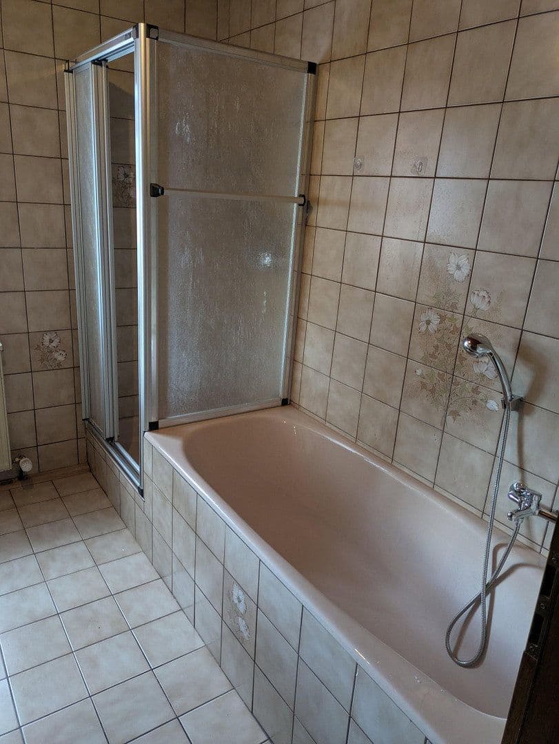 4 bedroom flat to rent, 100 m², Markt Erlbach, Bavaria 4 bedroom flat to rent, 100 m², Markt Erlbach, Bavaria