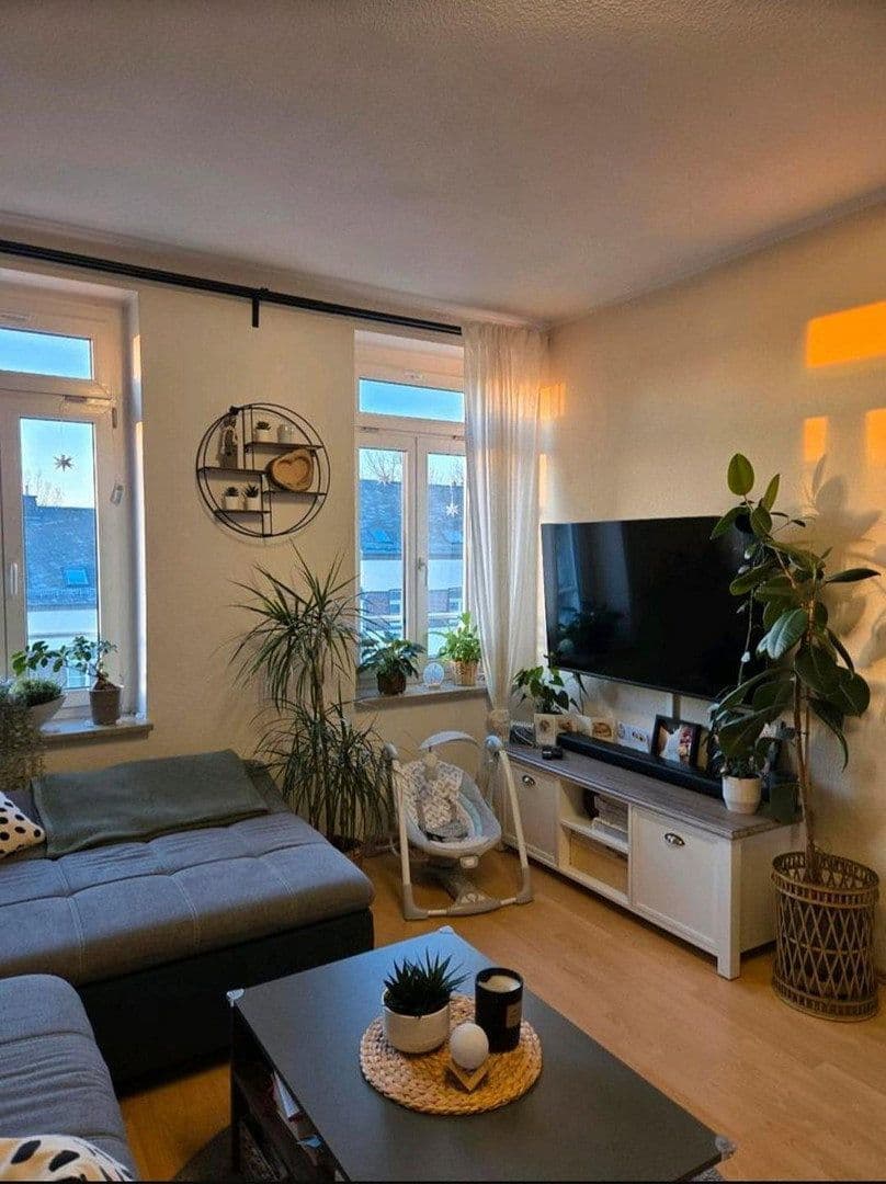 1 bedroom with open-plan kitchen flat to rent, 77 m², Chemnitz, Saxony 1 bedroom with open-plan kitchen flat to rent, 77 m², Chemnitz, Saxony