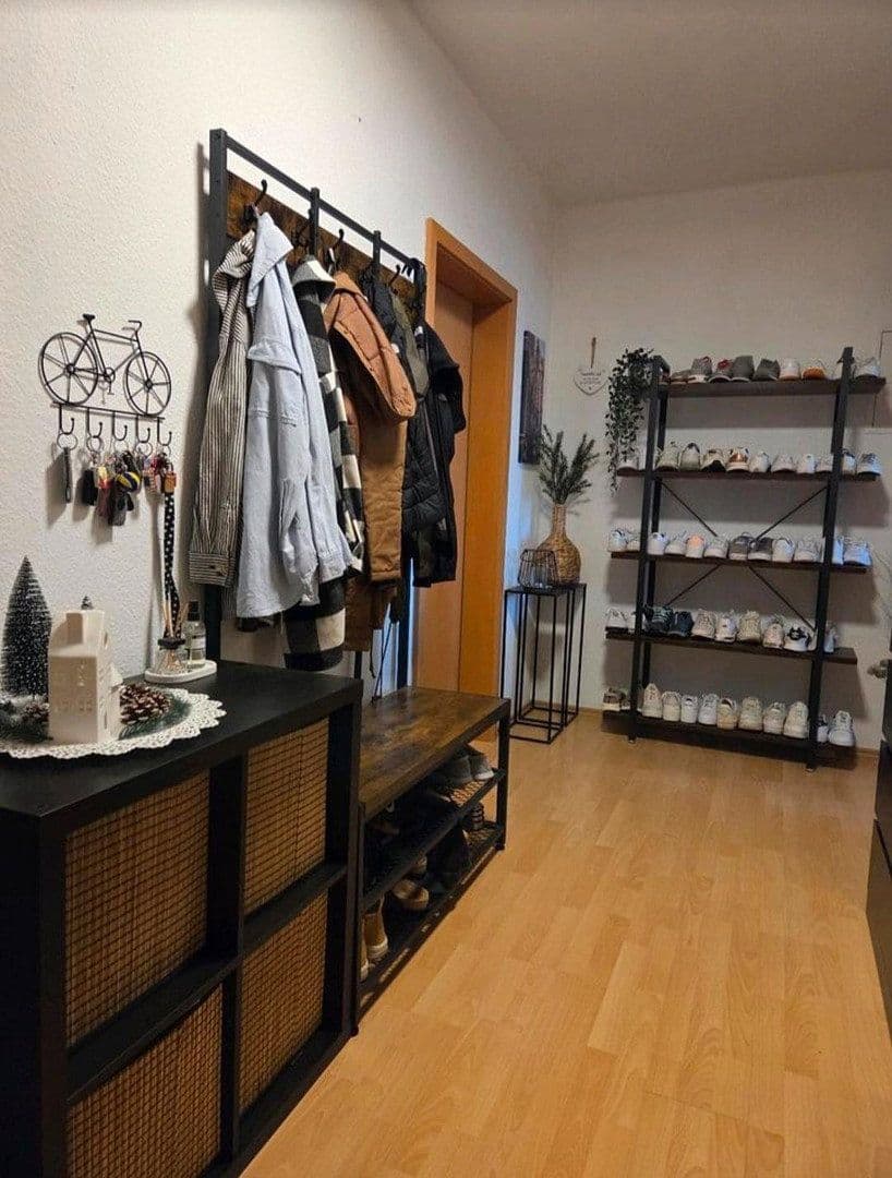 1 bedroom with open-plan kitchen flat to rent, 77 m², Chemnitz, Saxony 1 bedroom with open-plan kitchen flat to rent, 77 m², Chemnitz, Saxony