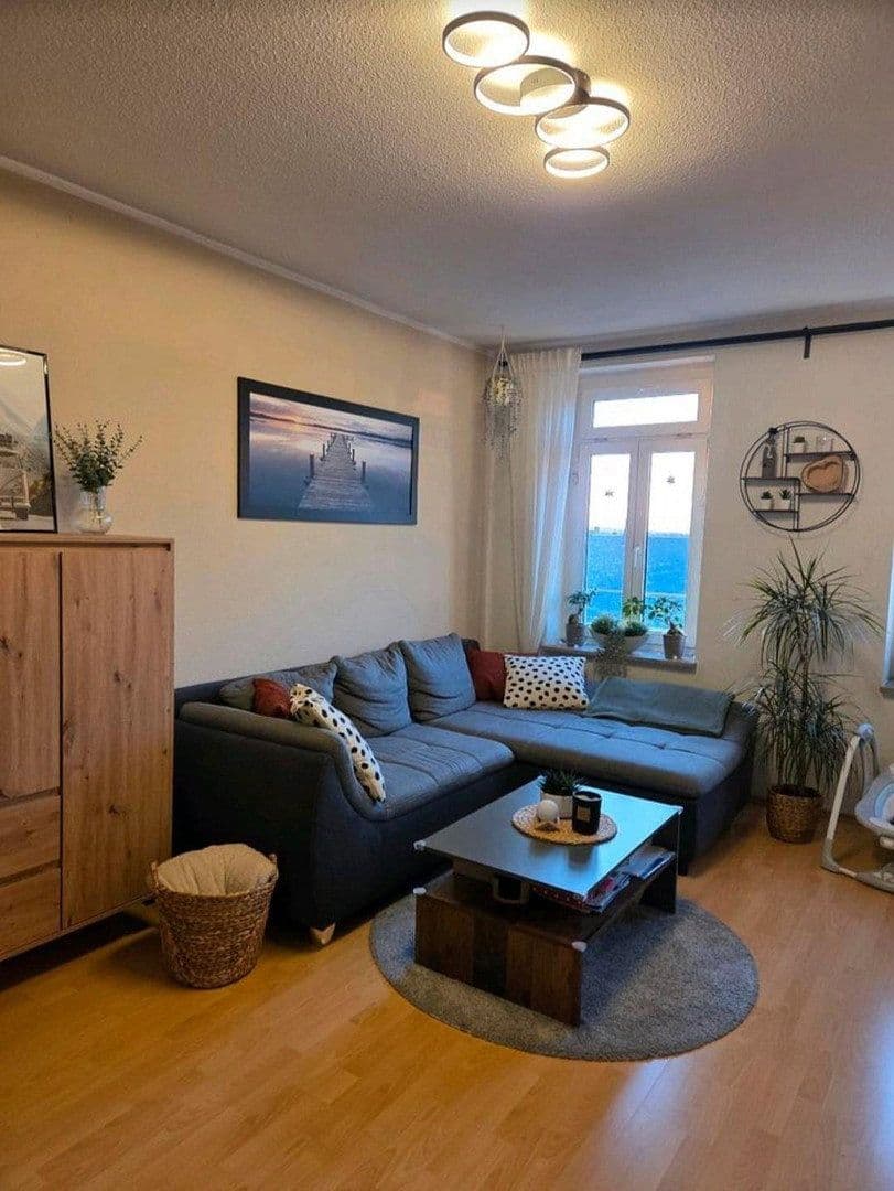 1 bedroom with open-plan kitchen flat to rent, 77 m², Chemnitz, Saxony 1 bedroom with open-plan kitchen flat to rent, 77 m², Chemnitz, Saxony