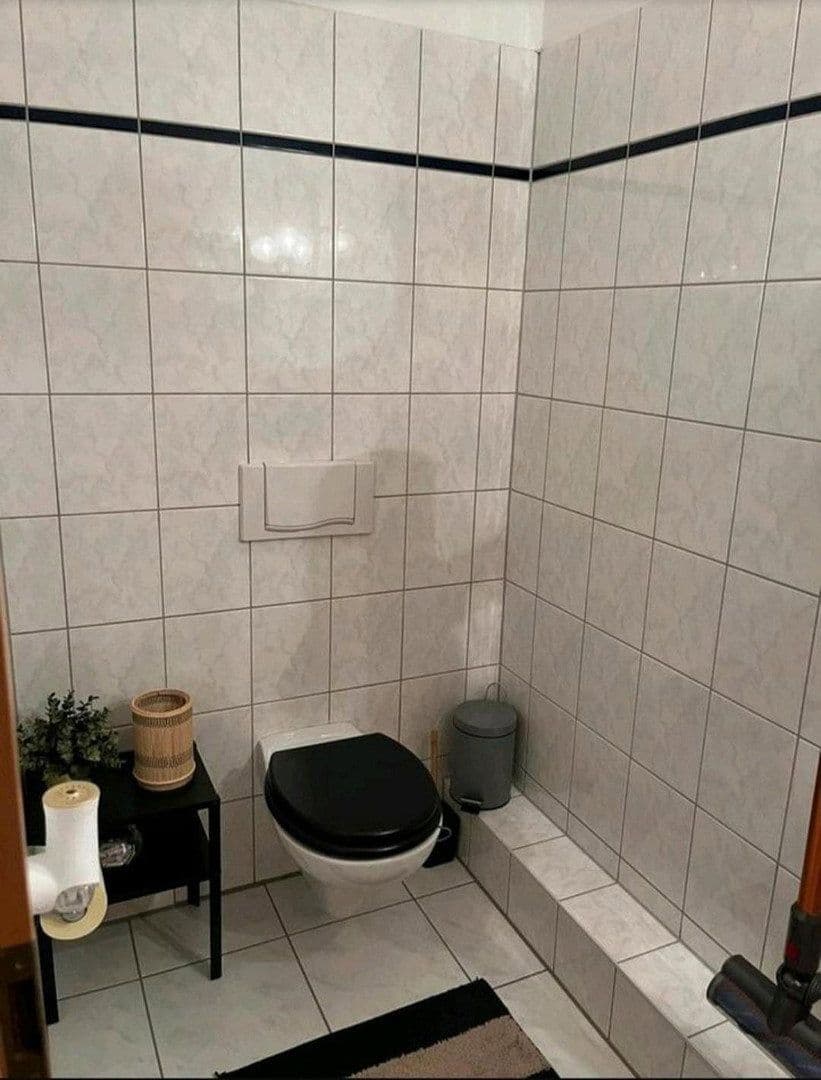 1 bedroom with open-plan kitchen flat to rent, 77 m², Chemnitz, Saxony 1 bedroom with open-plan kitchen flat to rent, 77 m², Chemnitz, Saxony