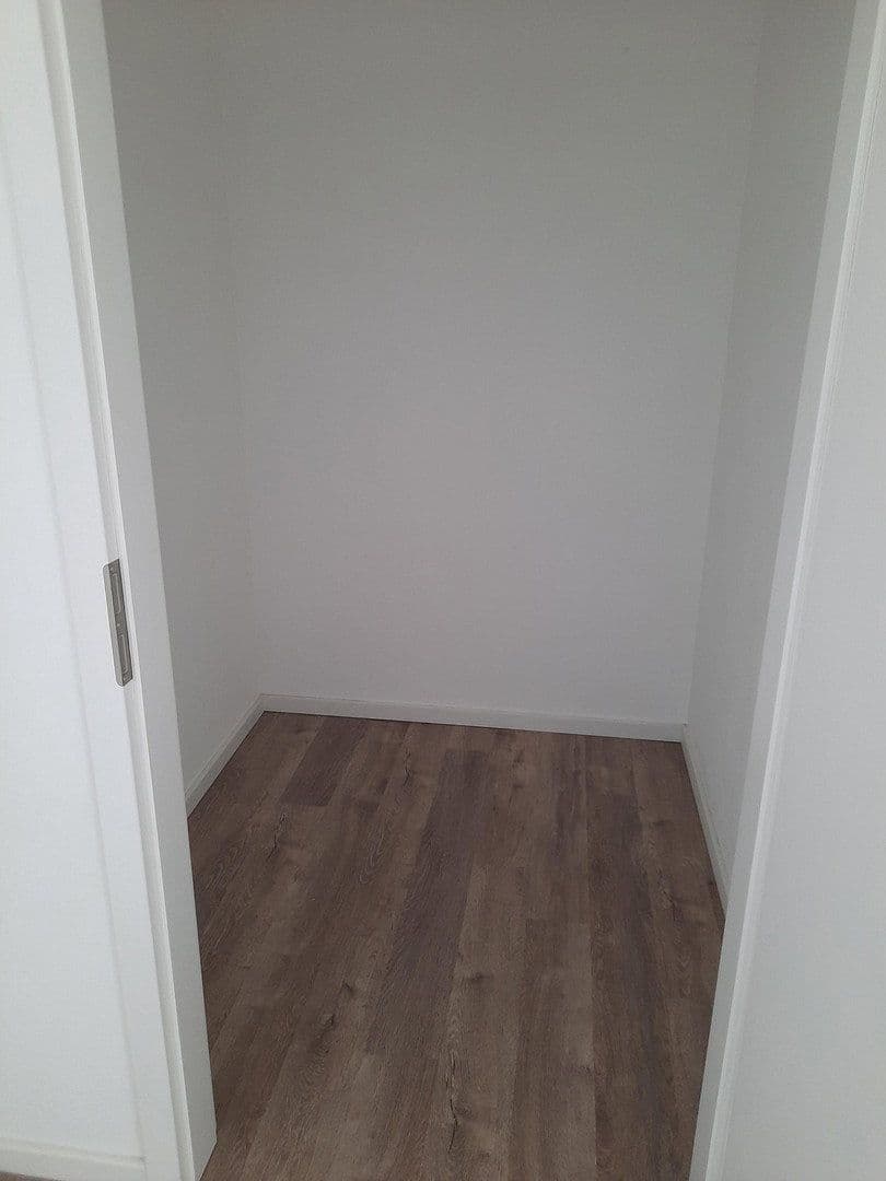 3 bedroom flat to rent, 79 m², Bahnstraße 78, Grevenbroich, North Rhine-Westphalia 3 bedroom flat to rent, 79 m², Bahnstraße 78, Grevenbroich, North Rhine-Westphalia
