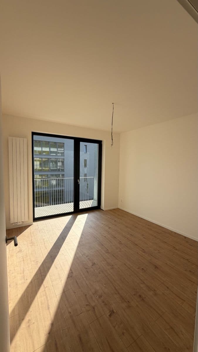 1 bedroom with open-plan kitchen flat to rent, 68 m², Brno, Jihomoravský Region 1 bedroom with open-plan kitchen flat to rent, 68 m², Brno, Jihomoravský Region