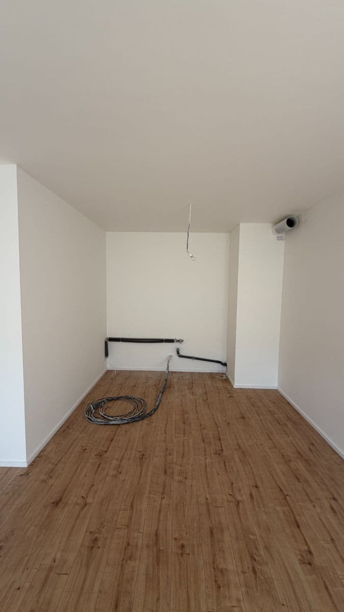 1 bedroom with open-plan kitchen flat to rent, 68 m², Brno, Jihomoravský Region 1 bedroom with open-plan kitchen flat to rent, 68 m², Brno, Jihomoravský Region