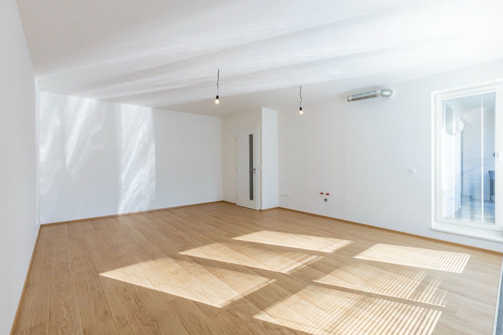 1 bedroom with open-plan kitchen flat to rent, 53 m², Mezilehlá, Prague, Prague 1 bedroom with open-plan kitchen flat to rent, 53 m², Mezilehlá, Prague, Prague